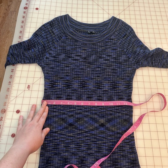 Hannah size large black and indigo body con long sleeve scoop neck sweater - Picture 9 of 16